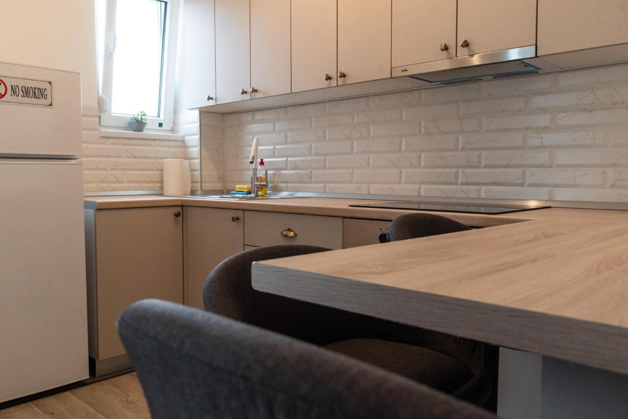 Lux Apartment III Prijedor Exteriör bild