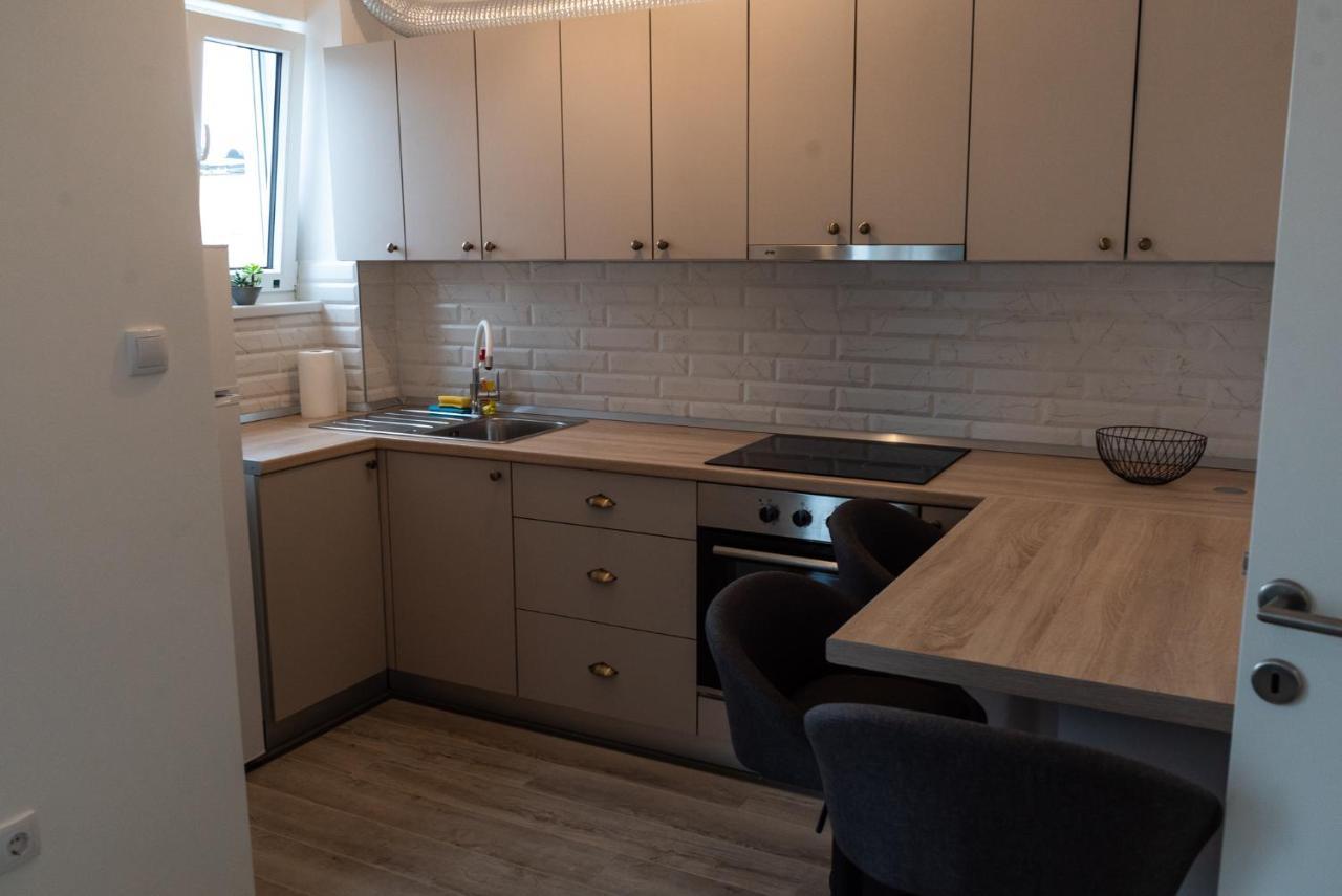 Lux Apartment III Prijedor Exteriör bild